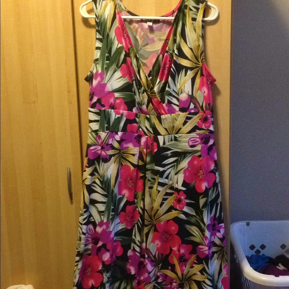 Hawaiian print dress
